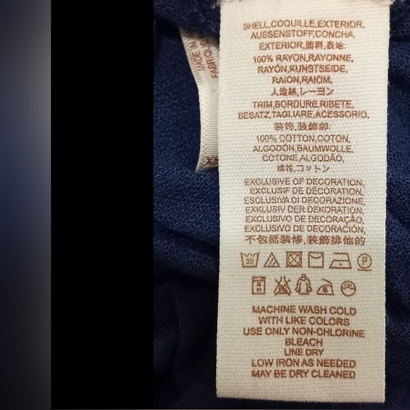 Free People tunic. EUC. Size xs. Very unique. - Picture 6 of 8